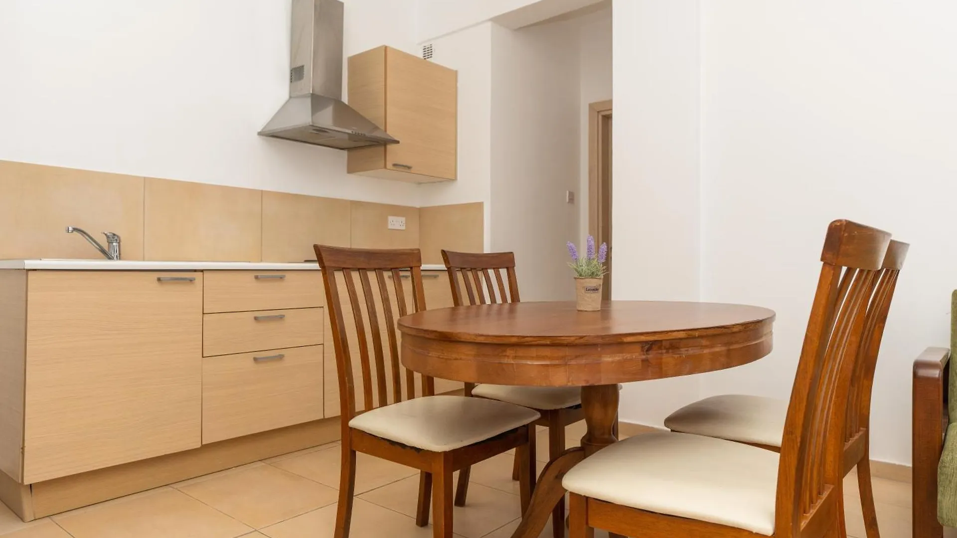 Flora Hotel Apartments Protaras