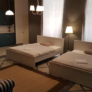ellenőrizze a rendelkezésre állást