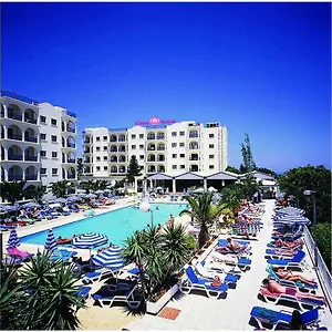 Crown Elamaris Aparthotel